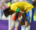 Neymar misses penalty as Colombia hold Brazil