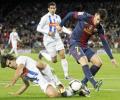 King's Cup: Villa passes 300 goals as Barca progress