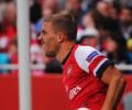 Arsenal's Podolski out for up to 10 weeks