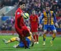 FA Cup: Liverpool win controversial tie, Arsenal held