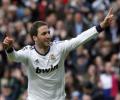 Higuain to sign record #23 million deal with Arsenal