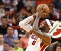 NBA: Miami, without Wade, wins 26th game in a row