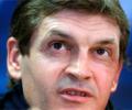 Barcelona coach Vilanova needs more cancer treatment