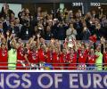 Bayern win Champions League with last-gasp Robben goal