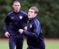 Arsenal's Wilshere, Gibbs doubtful for Dortmund trip