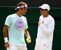 Federer looks for change, splits with coach Annacone