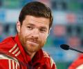 Xabi Alonso quits international football