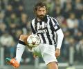 Serie A: Pirlo and Pjanic keep Juve, Roma flying