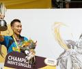 Top badminton player Lee Chong Wei mulls retirement