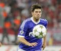 Bundesliga: Huntelaar helps Schalke ease past Hamburg