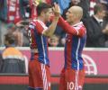 Bundesliga: Lewandowski, Robben strike twice as Bayern crush Hanover