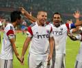 Controversial penalty helps NorthEast settle for a draw with Goa