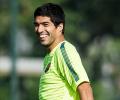 Barca's Suarez will 'play some minutes' in El Clasico