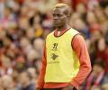 League Cup: Balotelli finally shines for Liverpool; Chelsea tame Shrews