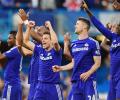 European Roundup: Chelsea, Bayern close in on titles