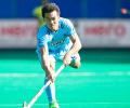 1st Hockey Test: Clinical India blank France