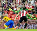 Soccer Updates! Bilbao hammer Barca 4-0