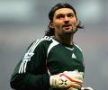 Former Newcastle 'keeper Srnicek dies aged 47