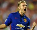 West Bromwich Albion sign Manchester United stalwart Darren Fletcher