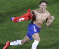 Cheeky Sanchez penalty clinches Chile's first Copa