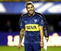 Boca Juniors unveil returning idol Carlos Tevez