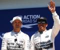 'Hamilton and Rosberg feeling the pressure'