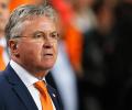 Guus Hiddink steps down as Netherlands coach