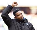 Eto'o collects award for anti-racism stance