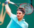 Istanbul Open: Federer reaches last four