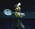 Saina, Srikanth sail in Sydney; Sindhu slumps