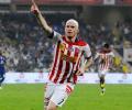 ISL: Hume's hat-trick powers Atletico past Mumbai City