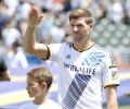 Gerrard to train with Liverpool but rules out loan return