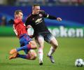 Champions League: Man United draw in Moscow; City win