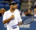 New York police chief apologises to arrested ex-tennis star Blake