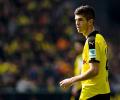 Bundesliga: Teenager Pulisic puts Dortmund close on heels of Bayern