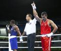 Boxer Vikas Krishan beats American Conwall to advance to Round of 16