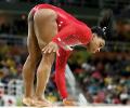 PHOTOS: Simone Biles slips on beam; shows she's human...