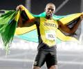 Bolt wins third successive 200m GOLD!