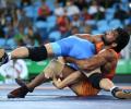 Wrestling: Shock defeat for Yogeshwar in qualification round