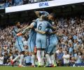 Manchester City go top with win over West Ham