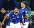 PHOTOS: Arsenal lose to Everton, Leicester back into doldrums