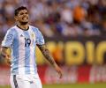 Inter Milan sign Argentina midfielder Banega