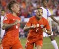 Copa America: Chile's Sanchez, Vargas shine; Argentina win group