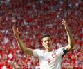 Euro 2016: Lewandowski takes on less glamorous role for Poland