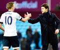 Tottenham Hotspur's boss Pochettino extends contract until 2021