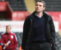 Manager Garde leaves Aston Villa by 'mutual consent'