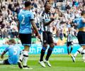 EPL PIX: Newcastle stun Spurs; Giroud hat-trick lifts Arsenal