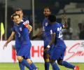 ISL: Forlan tricks as Mumbai thrash Kerala 5-0