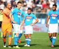 Serie A: Napoli lose unbeaten record, Higuain gets brace for Juve