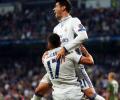 Champions League PIX: Five-star Real hammer Warsaw; Spurs held